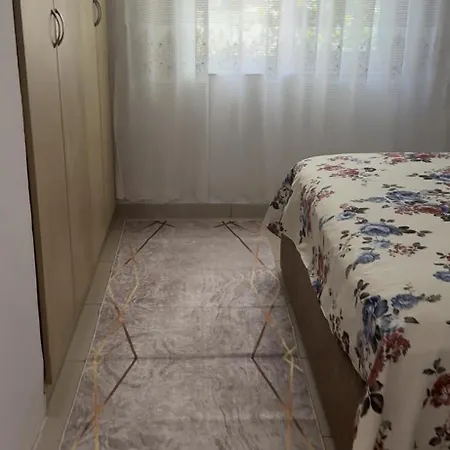 Sunny Flat Tirana Nearby * Kamez